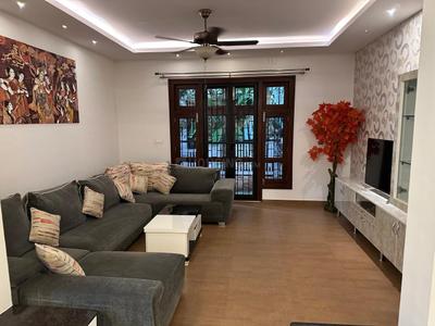 Hall Image of 5600 Sq.ft 4 BHK Villa for sale in Nambiar Bellezea, Bommasandra Bengaluru for Rs. 150000000