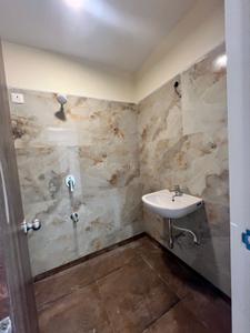 Bathroom Image of 1000 Sq.ft 2 BHK Apartment / Flat for rent in Neelam Solstice, Ramabai Ambedkar Nagar Mumbai for Rs. 72000