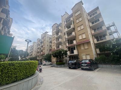 Building Image of 1975 Sq.ft 4 BHK Apartment / Flat for sale in Emaar Emerald Floors Premier, Sector 65 Gurgaon for Rs. 37000000