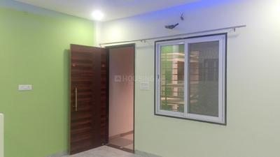 Living Room Image of 680 Sq.ft 1 BHK Apartment / Flat for rent in Scheme No 140 Indore for Rs. 12500