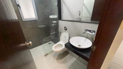 Image of 1750 Sq.ft 3 BHK Apartment / Flat for sale in Amanora Gateway Towers, Hadapsar, Pune for Rs. 32000000