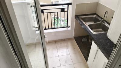 Kitchen Image of 1495 Sq.ft 3 BHK Apartment / Flat for rent in Gulshan Ikebana, Sector 143 Noida for Rs. 34000