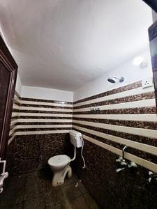 Bathroom Image of 1500 Sq.ft 2 BHK Independent House for rent in Preeti Nagar Lucknow for Rs. 7500