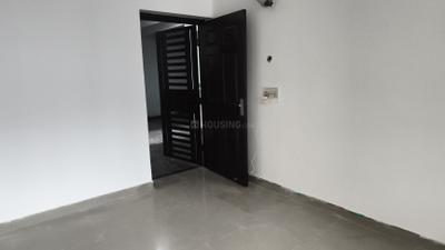 Image of 1230 Sq.ft 2 BHK Apartment / Flat for sale in Mahagun Mascot, Crossings Republik, Ghaziabad for Rs. 8600000