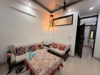 Bedroom Image of 750 Sq.ft 2 BHK Builder Floor for rent in Sector 19 Dwarka New Delhi for Rs. 30000