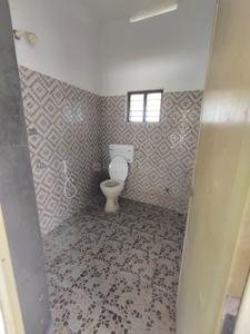 Bathroom Image of 2500 Sq.ft 5 BHK Independent House for rent in Uliyazhathura Thiruvananthapuram for Rs. 25000
