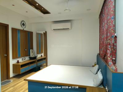 Bedroom Image of 2200 Sq.ft 3 BHK Villa for rent in Satellite Ahmedabad for Rs. 75000
