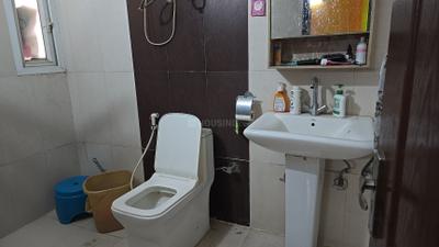 Image of 1240 Sq.ft 2 BHK Apartment / Flat for sale in Saviour Greenisle, Crossings Republik, Ghaziabad for Rs. 8500000