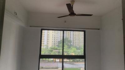 Bedroom Image of 600 Sq.ft 1.5 BHK Apartment / Flat for rent in Runwal Gardens, Dombivli East Thane for Rs. 14000