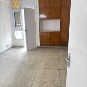 Bedroom Image of 1700 Sq.ft 3 BHK Apartment / Flat for sale in Mandawali New Delhi for Rs. 31000000