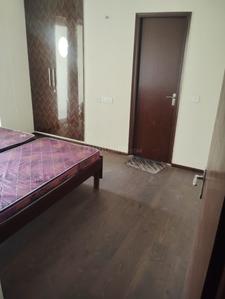 Bedroom Image of 1350 Sq.ft 3 BHK Apartment / Flat for rent in Rise Organic Homes Phase 1, Mahurali Ghaziabad for Rs. 30000