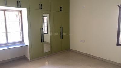 Bedroom Image of 1898 Sq.ft 3 BHK Apartment / Flat for rent in Velachery Chennai for Rs. 40000