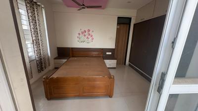 Bedroom Image of 1000 Sq.ft 2 BHK Apartment / Flat for rent in Yashada Triose, Pimple Gurav Pune for Rs. 30000
