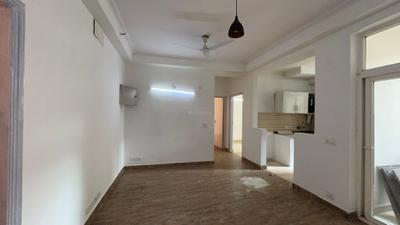 Living Room Image of 1180 Sq.ft 2.5 BHK Apartment / Flat for sale in Amrapali Silicon City, Sector 76 Noida for Rs. 11500000