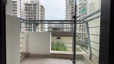 Balcony Image of 1306 Sq.ft 2 BHK Apartment / Flat for sale in Godrej Oasis, Sector 88A Gurgaon for Rs. 15100000