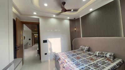 Bedroom Image of 1200 Sq.ft 4 BHK Builder Floor for sale in Dwarka Mor New Delhi for Rs. 13000000