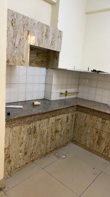 Kitchen Image of 1250 Sq.ft 3 BHK Apartment / Flat for rent in Supertech Eco Village 3, Noida Extension Greater Noida for Rs. 16500