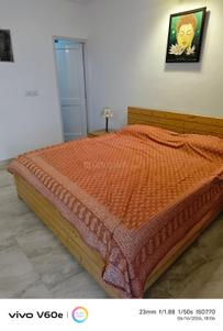 Bedroom Image of 1400 Sq.ft 2 BHK Apartment / Flat for sale in Kasauli Solan for Rs. 9000000