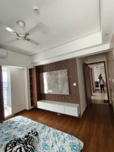 Bedroom Image of 1545 Sq.ft 3 BHK Apartment / Flat for sale in Godrej Woods Phase II, Sector 43 Noida for Rs. 34000000