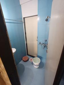 Bathroom Image of 980 Sq.ft 2 BHK Apartment / Flat for rent in Mangala Mayurs Nature Glory, Kalwa Thane for Rs. 45000