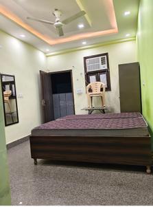 Bedroom Image of 350 Sq.ft 1 RK Builder Floor for rent in Patel Nagar New Delhi for Rs. 15500