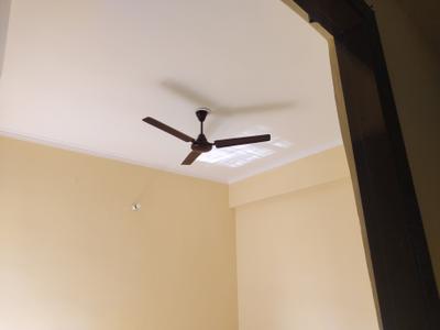 Bedroom Image of 1040 Sq.ft 2 BHK Apartment / Flat for rent in Gaurs Atulyam , Omicron I Greater Noida for Rs. 22000