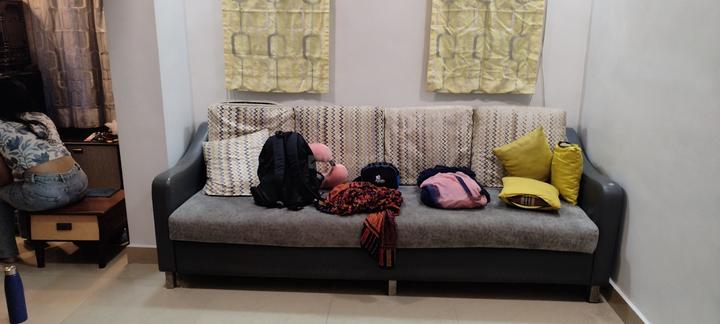 Kohinoor Tower Living Room 1