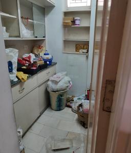 Kitchen Image of 1361 Sq.ft 3 BHK Apartment / Flat for sale in Stellar Greens, Sector 44 Noida for Rs. 19500000