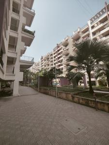 Image of 1450 Sq.ft 3 BHK Apartment / Flat for rent in Ekta Greenville, Pathardi Phata, Nashik for Rs. 18000