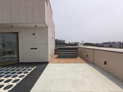 Balcony Image of 1800 Sq.ft 3 BHK Builder Floor for sale in Defence Colony New Delhi for Rs. 130000000