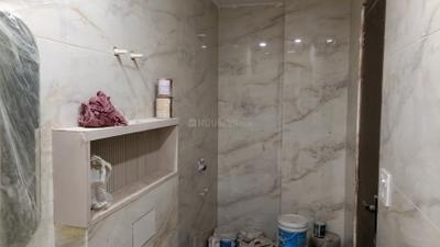 Image of 1850 Sq.ft 4 BHK Builder Floor for sale in Laxmi Nagar, New Delhi for Rs. 22500000