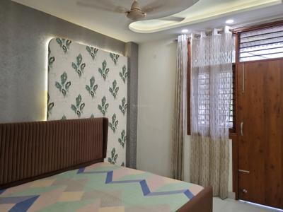 Bedroom Image of 1300 Sq.ft 4 BHK Apartment / Flat for sale in Sector 15 Dwarka New Delhi for Rs. 12500000
