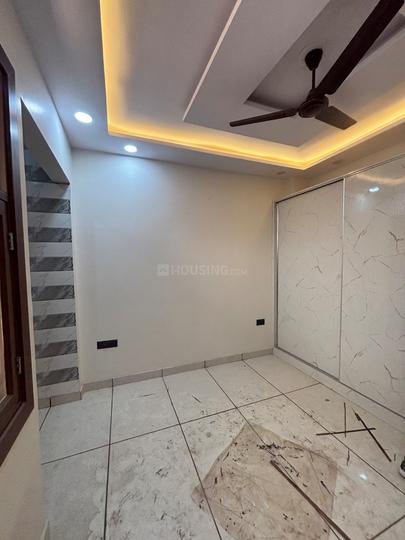 Bhagwati Garden, Dwarka Mor Bedroom 1