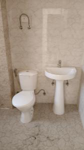 Bathroom Image of 1194 Sq.ft 2 BHK Apartment / Flat for sale in Amrapali Heartbeat City IV, Sector 107 Noida for Rs. 12900000