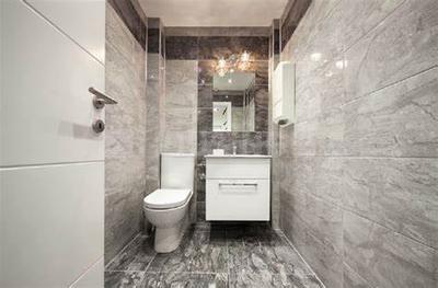 Bathroom Image of 2850 Sq.ft 5 BHK Apartment / Flat for sale in Versova Adarash, Andheri West Mumbai for Rs. 122500000