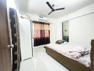 Bedroom Image of 1953 Sq.ft 3 BHK Apartment / Flat for sale in Vadsar Gandhinagar for Rs. 7000000
