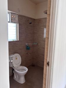 Bathroom Image of 950 Sq.ft 2 BHK Apartment / Flat for rent in Kumar Primrose C Building, Kharadi Pune for Rs. 43000