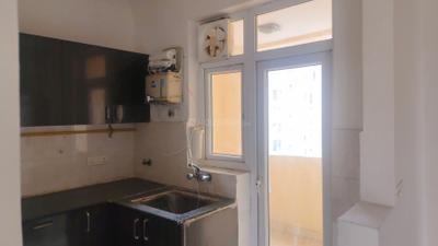 Kitchen Image of 1350 Sq.ft 3 BHK Apartment / Flat for sale in Amrapali Silicon City, Sector 76 Noida for Rs. 15200000