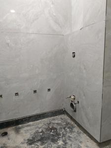 Common Bathroom Image of 450 Sq.ft 2 BHK Builder Floor for sale in Shastri Nagar New Delhi for Rs. 4000000