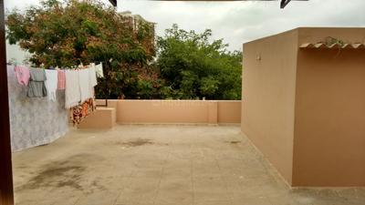 Balcony Image of 450 Sq.ft 1 RK Studio for rent in Singasandra Bengaluru for Rs. 12000