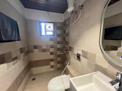 Bathroom Image of 1054 Sq.ft 2 BHK Apartment / Flat for sale in Pragati Pearl, Bhatagaon Raipur for Rs. 3620000