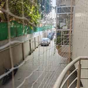 Balcony Image of 2175 Sq.ft 4 BHK Apartment / Flat for rent in George Town Allahabad for Rs. 36000