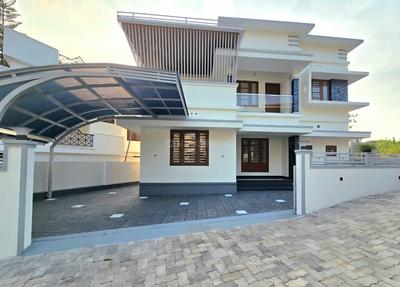 Image of 1800 Sq.ft 3 BHK Independent House for sale in Aluva, Kochi for Rs. 9000000