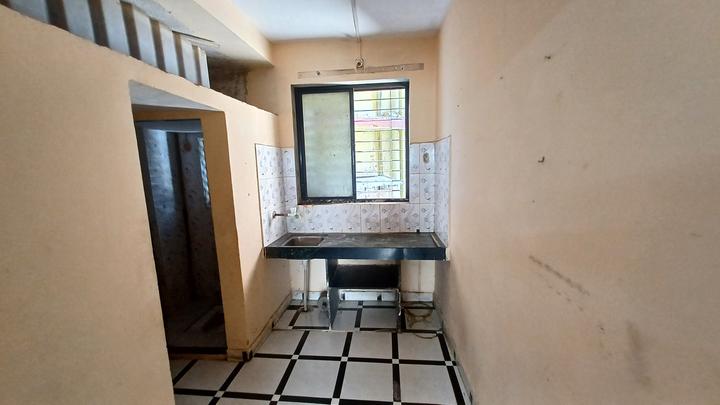 Ballaleshwar Apartment Kitchen 1