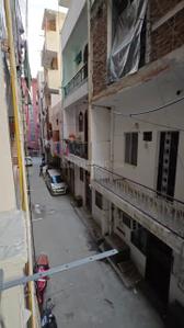 Balcony Image of 700 Sq.ft 1 BHK Builder Floor for rent in Hari Nagar New Delhi for Rs. 16500