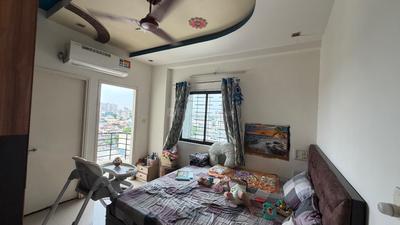 Bedroom Image of 1314 Sq.ft 2 BHK Apartment / Flat for sale in Avalon Courtyard, Maninagar Ahmedabad for Rs. 6000000