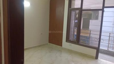 Bedroom Image of 800 Sq.ft 2 BHK Apartment / Flat for rent in Chhattarpur New Delhi for Rs. 28000