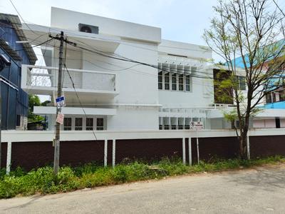 Image of 3000 Sq.ft 6 BHK Independent House for rent in Kadavanthra, Kochi for Rs. 100000
