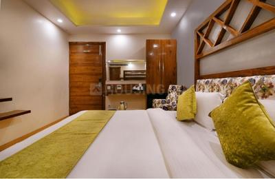 Bedroom Image of Stay Royal Luxury PG in Sector 30, Gurgaon