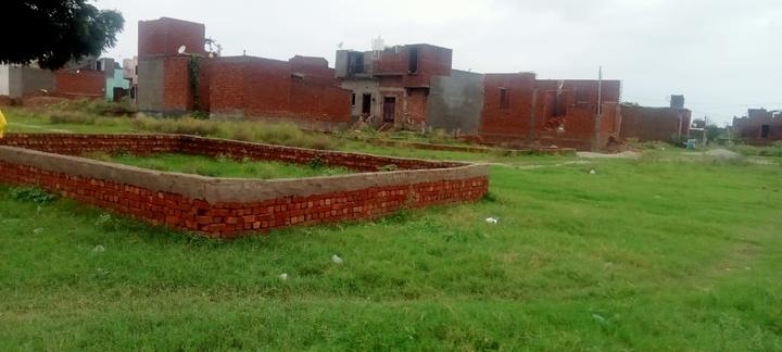 Pilkhuwa Main Image 1